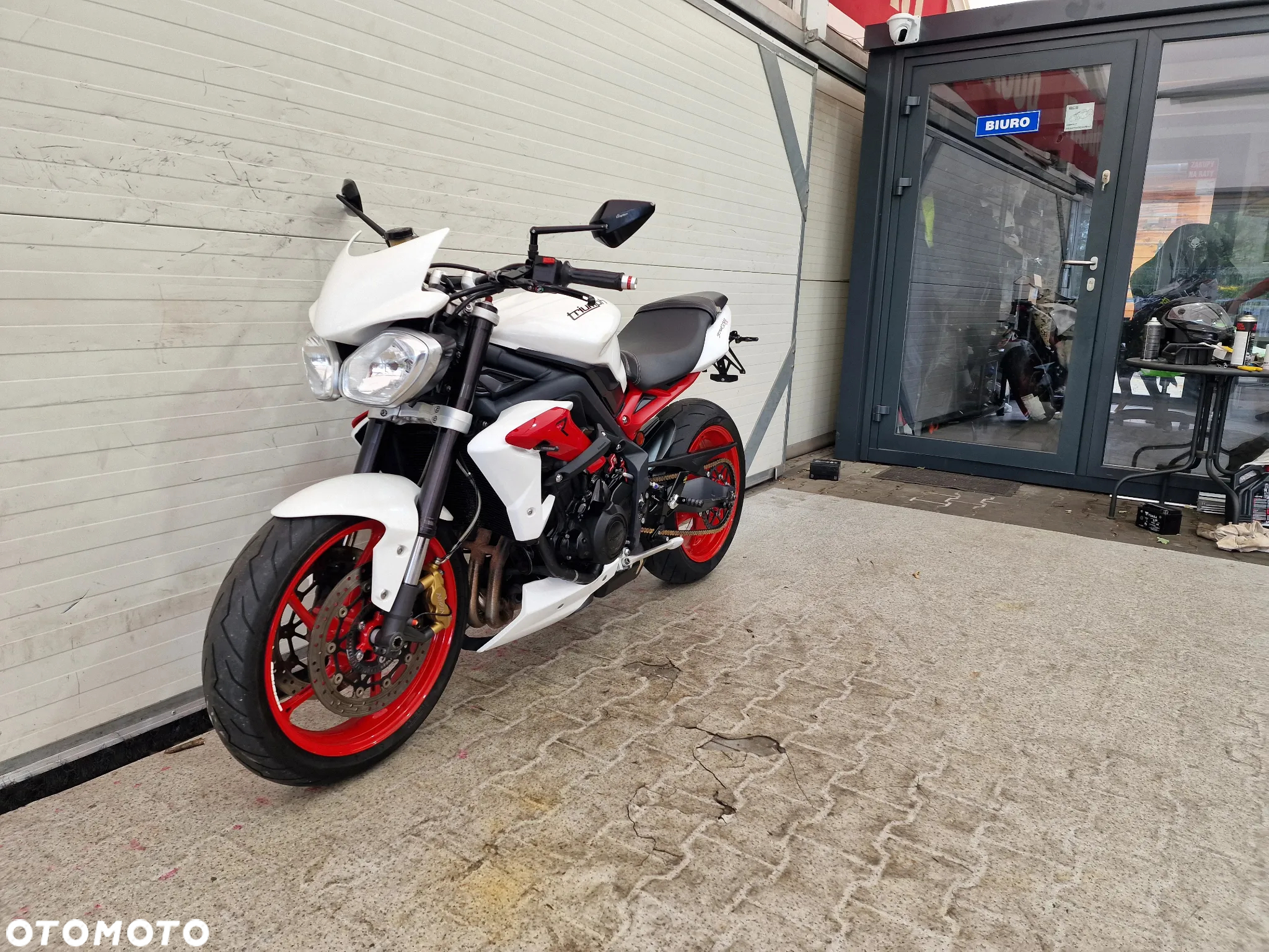 Triumph Street Triple - 2