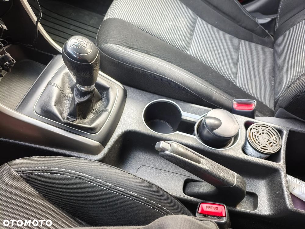 Hyundai i30 1.4 CRDi Classic + - 20