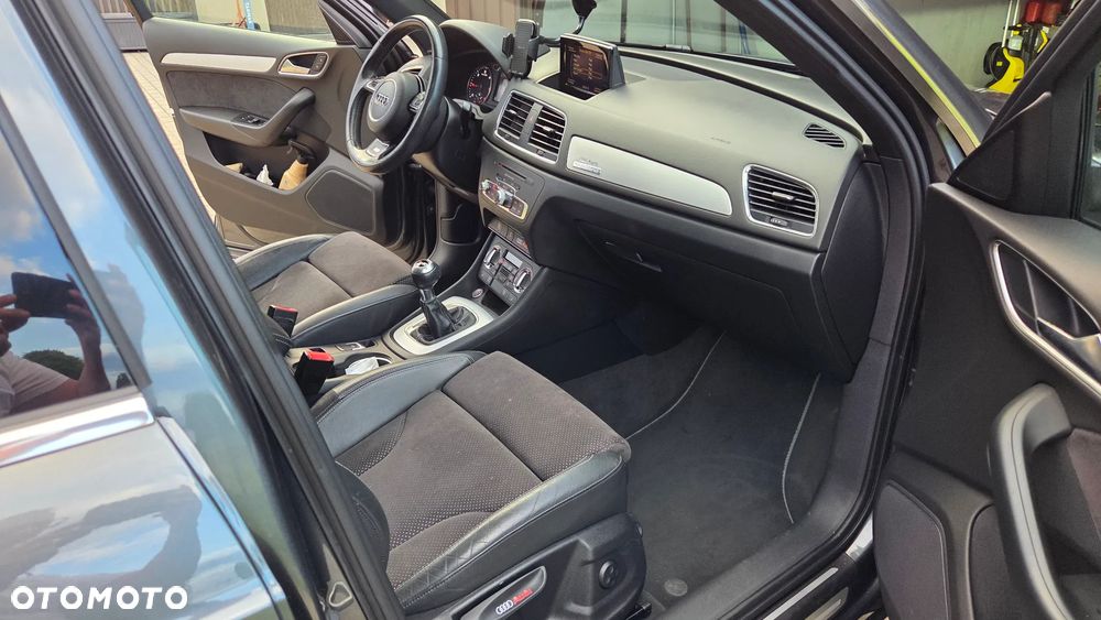 Audi Q3 2.0 TDI Quattro S tronic - 14