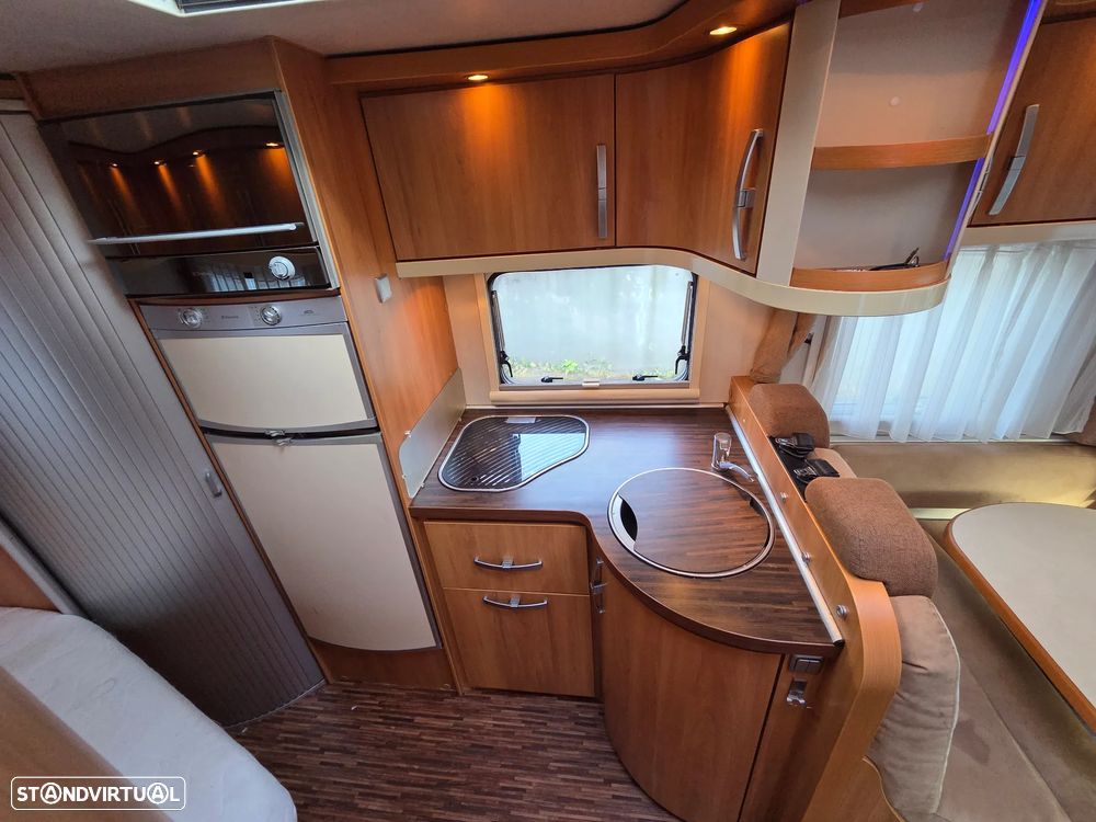Hymer Tramp CL 652 Cama francesa Frigorífico Grande - 5