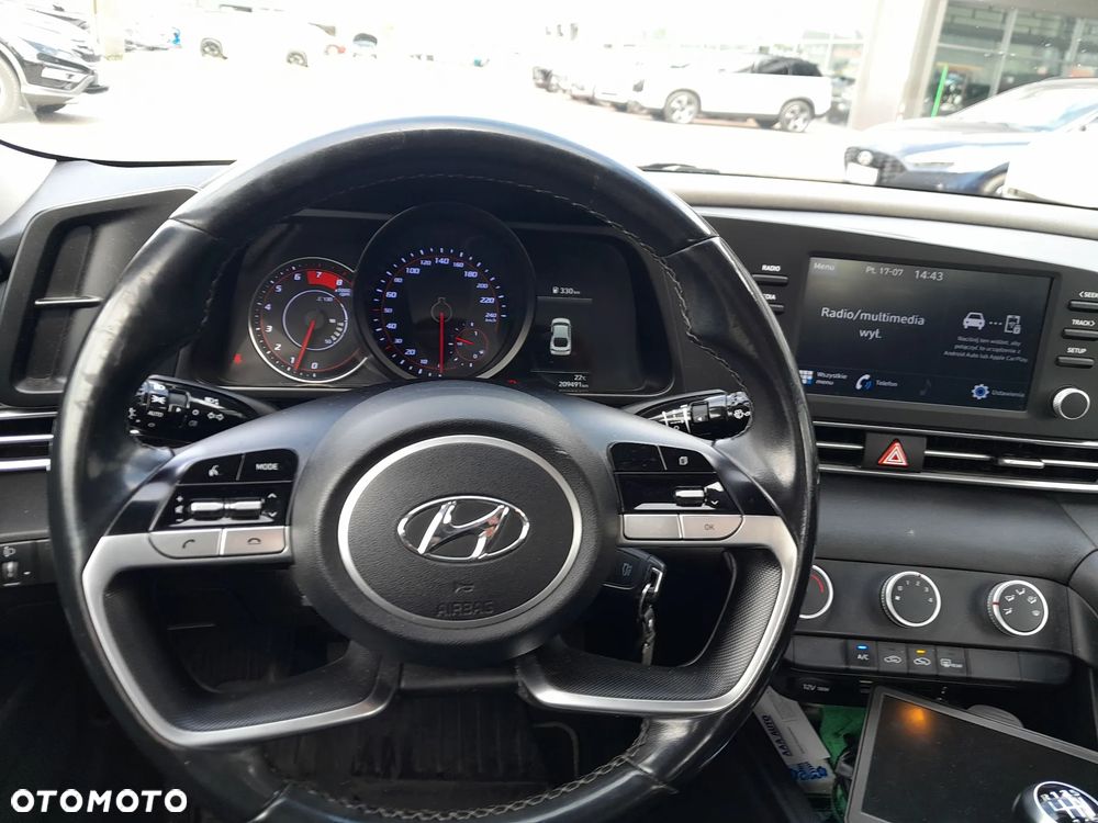 Hyundai Elantra 1.6 Modern - 14