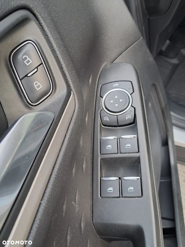 Ford Kuga 1.5 EcoBoost 4WD Trend - 12