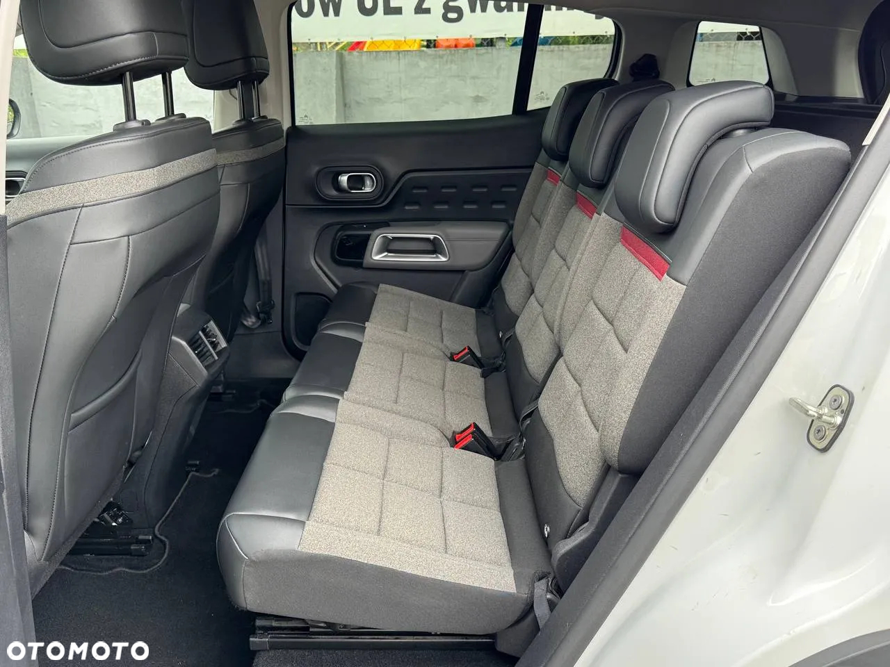 Citroën C5 Aircross Hybrid 225 e-EAT8 FEEL PACK - 24