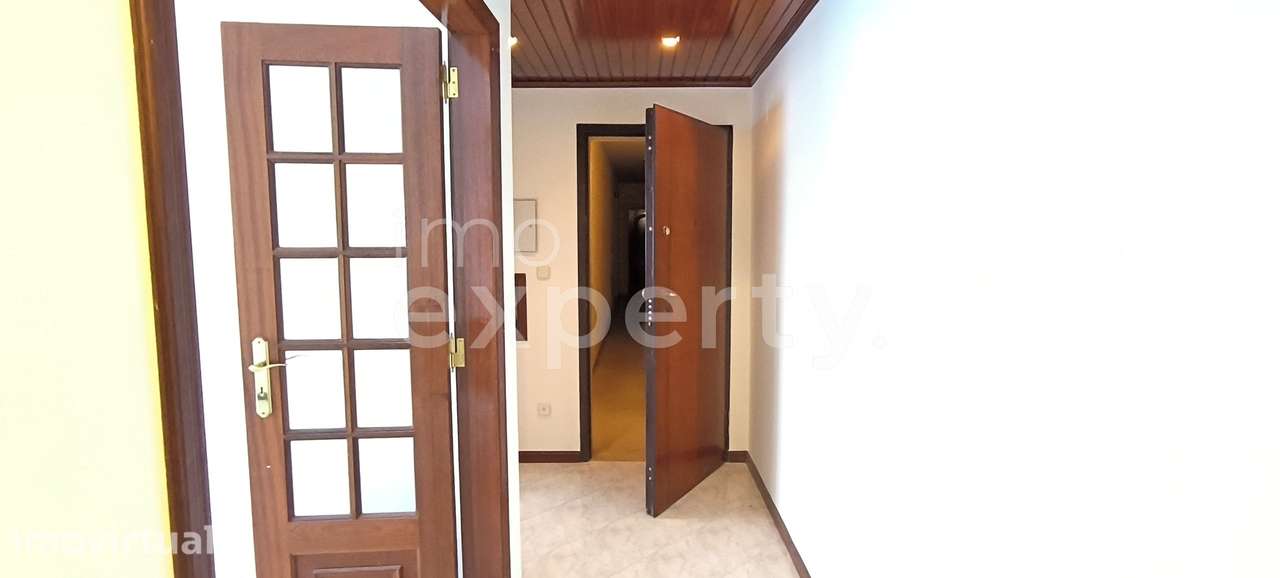 Apartamento T2 c/elevador e parqueamento em Cavaleira, Mem Martins - Grande imagem: 3/15