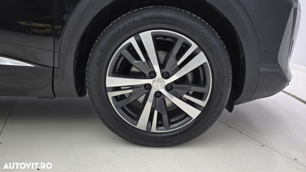 Peugeot 3008 1.5 BlueHDI S&S EAT8 Allure - 23