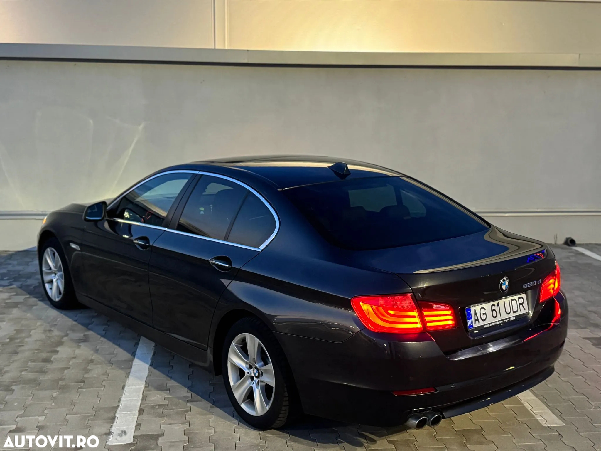 BMW Seria 5 520d - 2