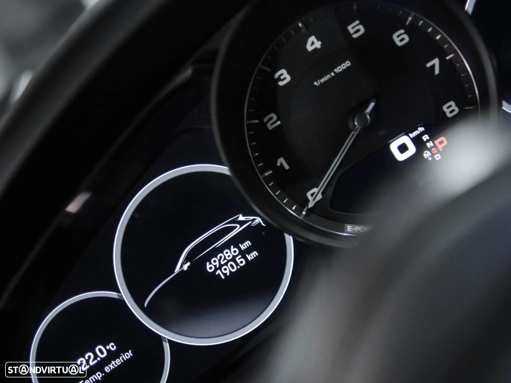 Porsche Cayenne E-Hybrid - 17