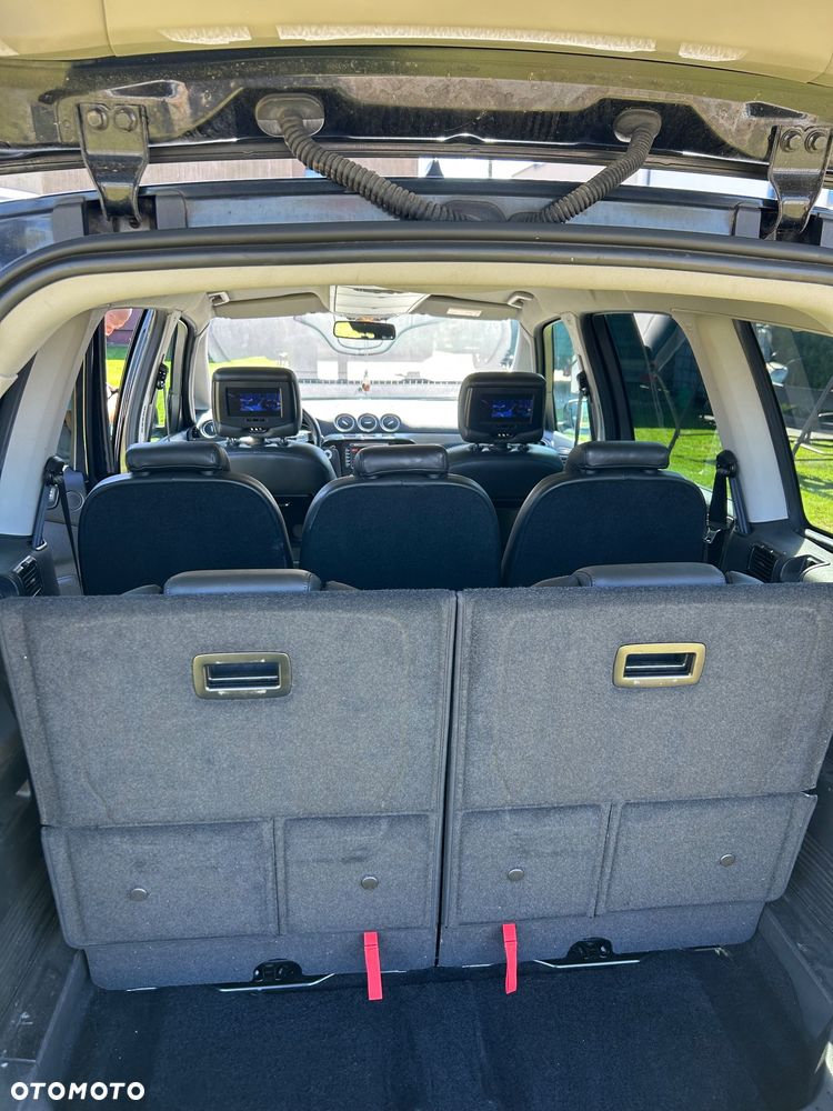 Ford Galaxy - 15