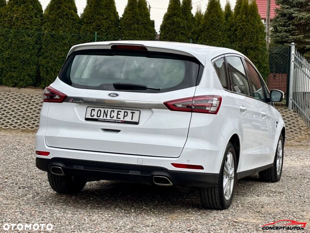 Ford S-Max - 8