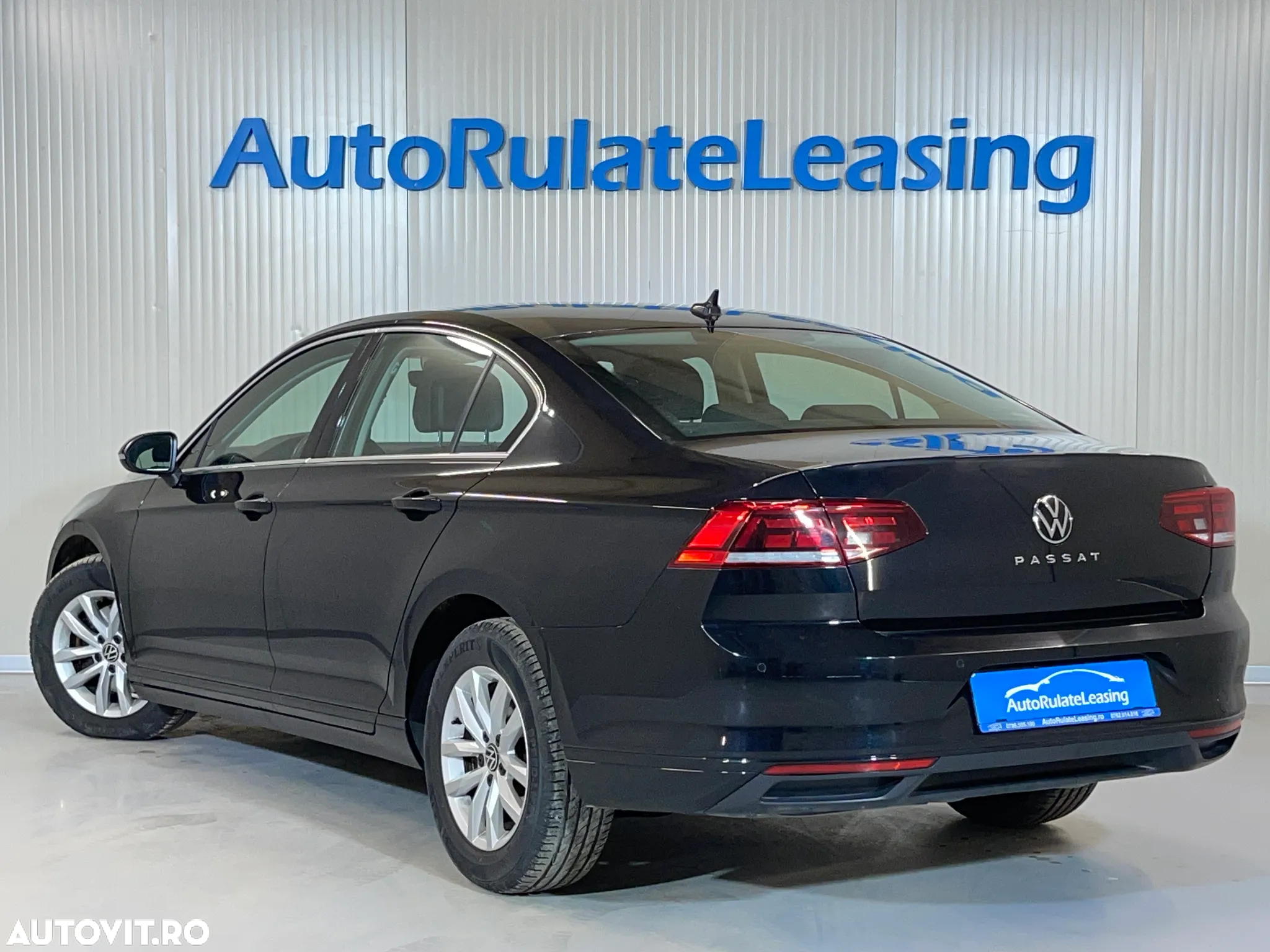 Volkswagen Passat 2.0 TDI DSG Comfortline - 4