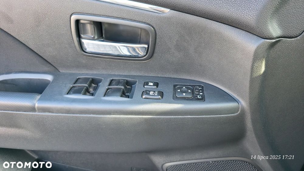 Mitsubishi ASX 1.6 DI-D 2WD Top - 16
