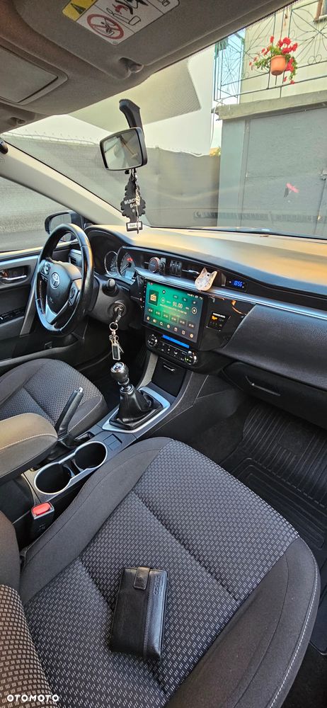 Toyota Corolla 1.6 Prestige EU6 - 9
