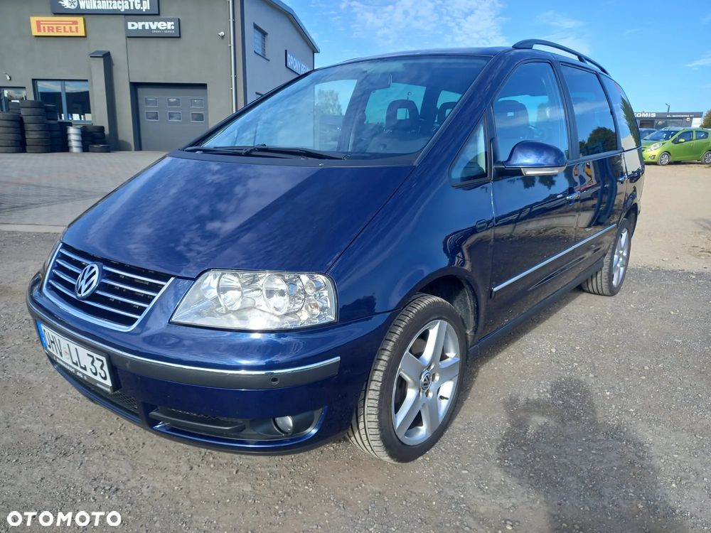 Volkswagen Sharan 2009 photo 2