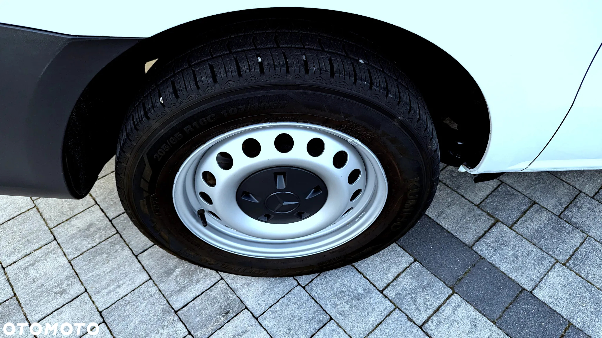 Mercedes-Benz VITO 111 CDTI long - 24