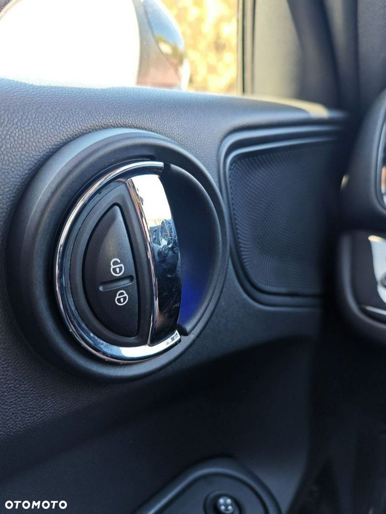 MINI Countryman - 26