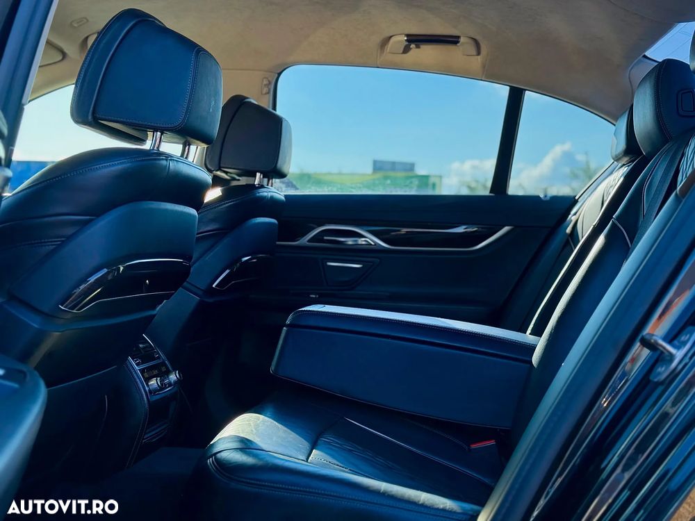 BMW Seria 7 740d xDrive - 7