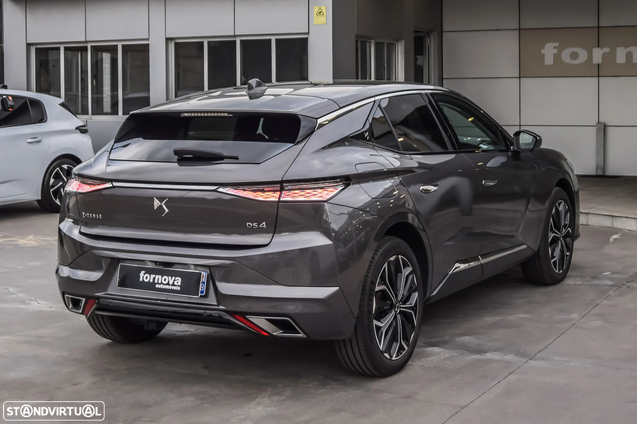 DS DS4 E-Tense Rivoli EAT8 - 5