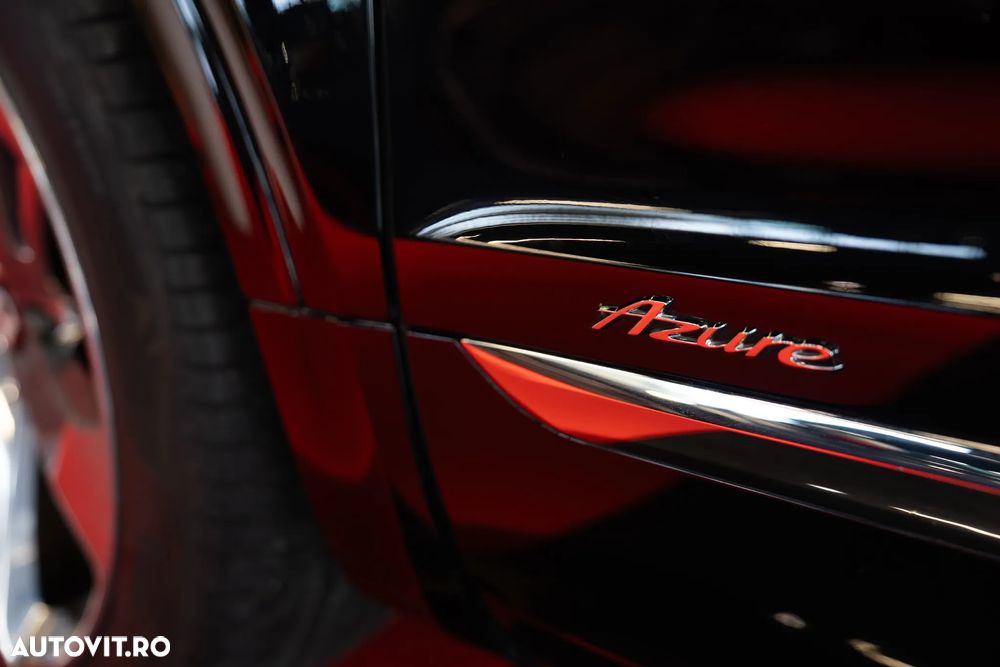 Bentley Bentayga Azure - 10