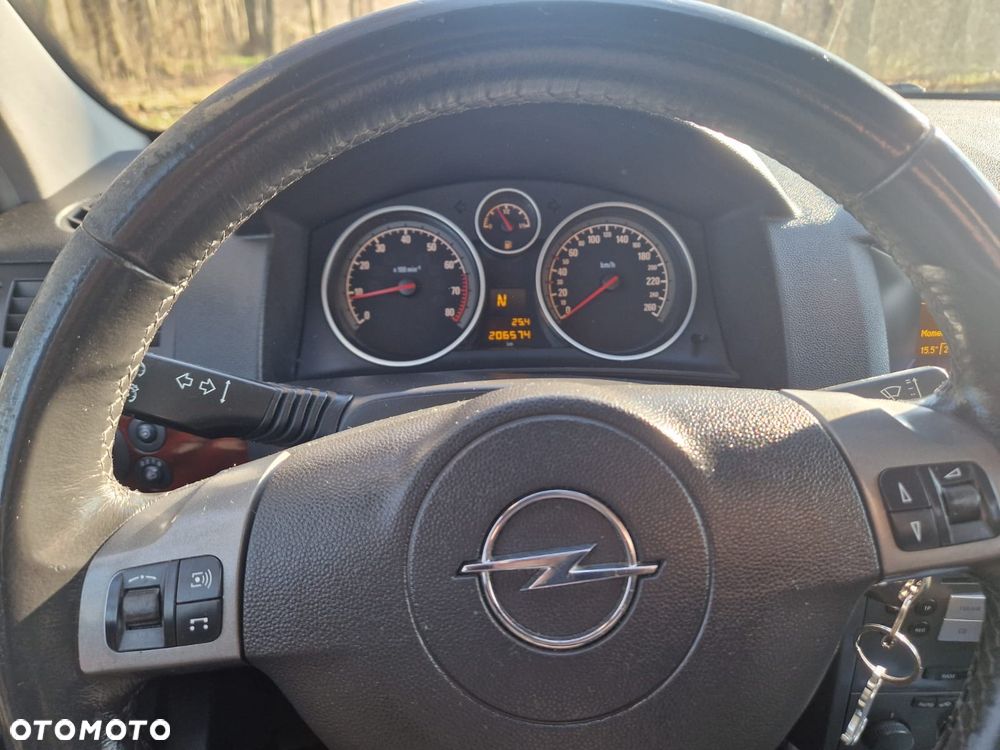 Opel Astra - 4
