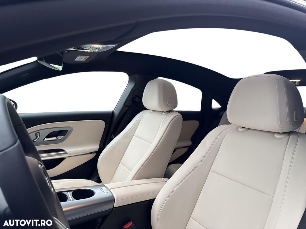 Mercedes-Benz CLA 180 - 11