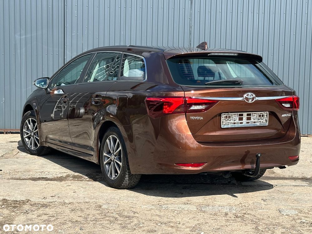 Toyota Avensis Touring Sports 1.6 D-4D Business Edition - 22