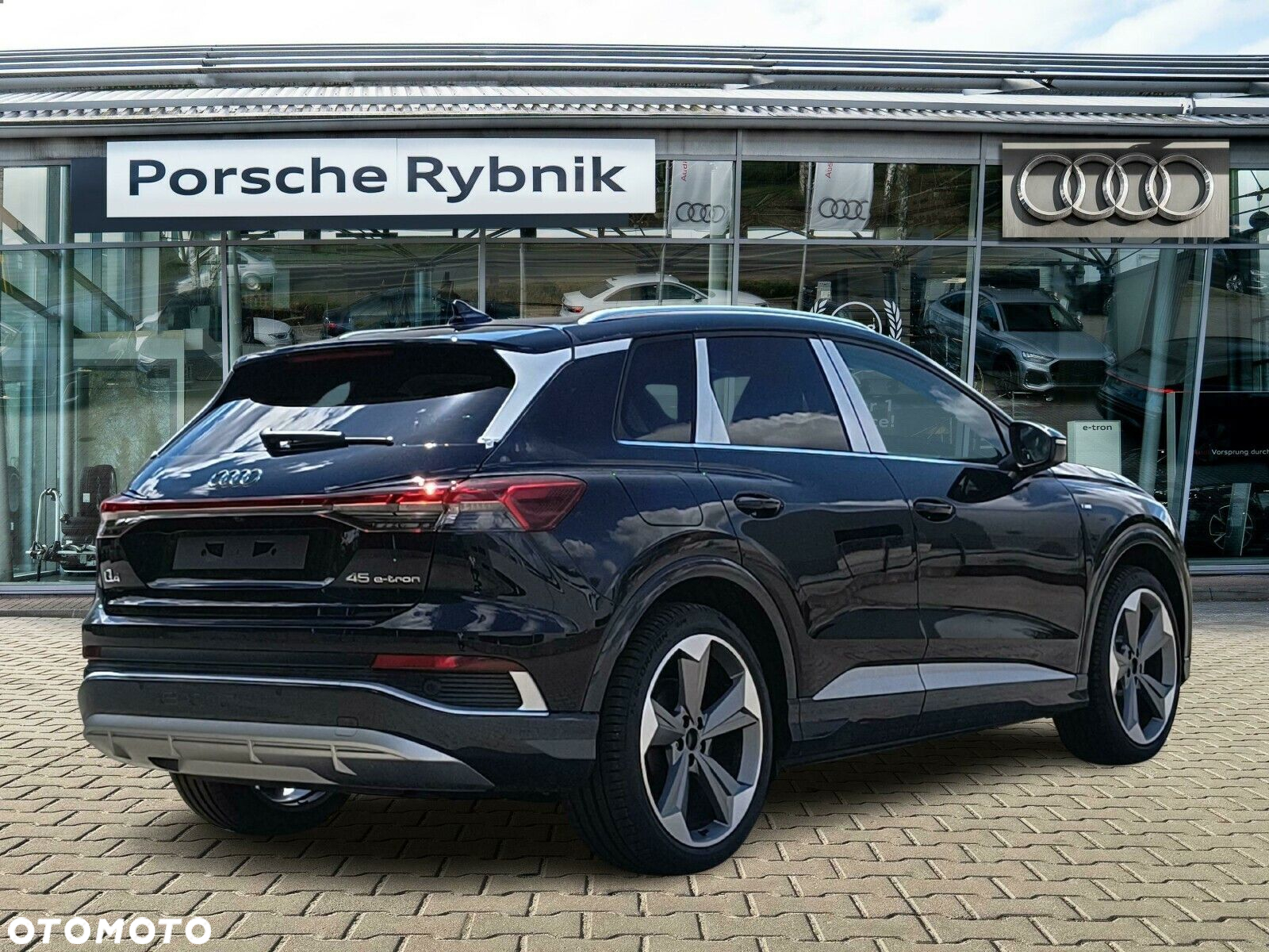 Audi Q4 e-tron - 5