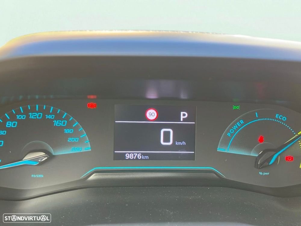 Peugeot 2008 1.2 Hybrid Style e-DCS6 - 11