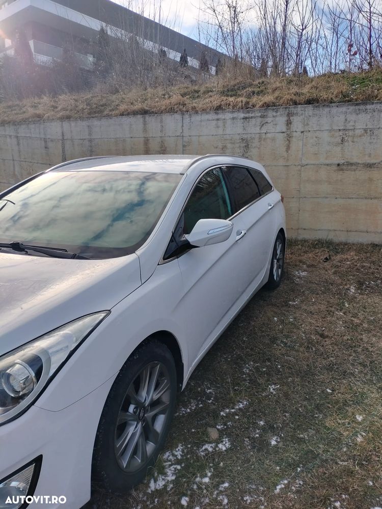 Hyundai i40 i40cw 1.7 CRDi Automatik Style - 3