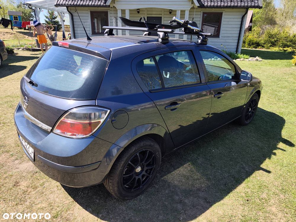 Opel Astra 1.7 CDTI - 10