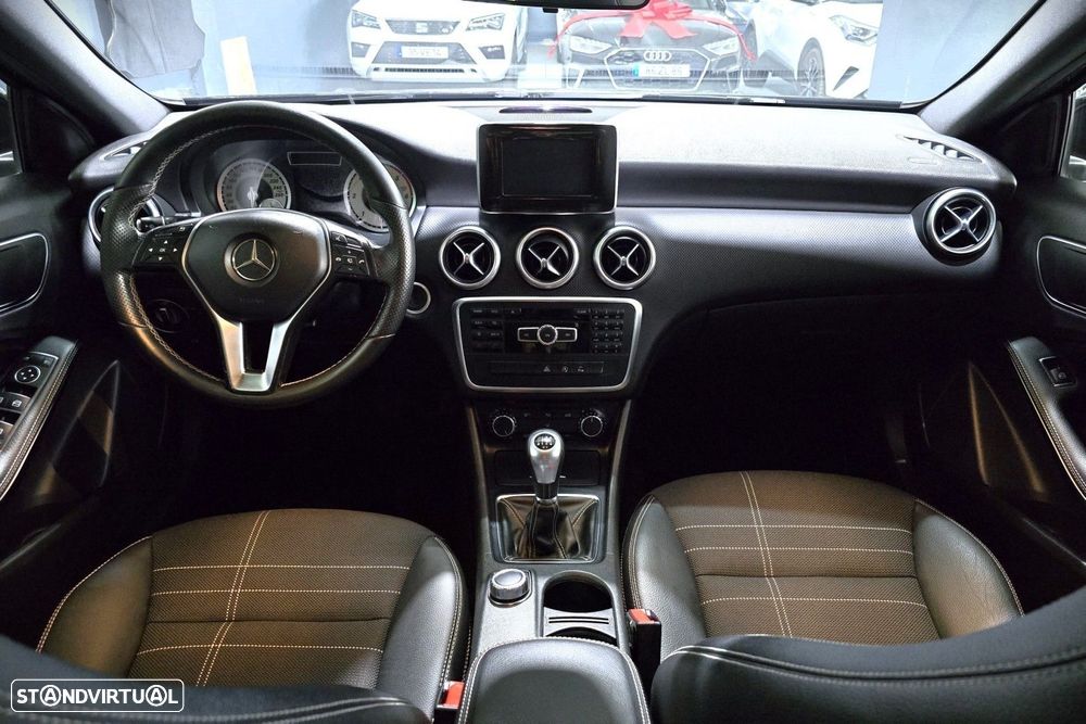 Mercedes-Benz A 180 d Style - 14