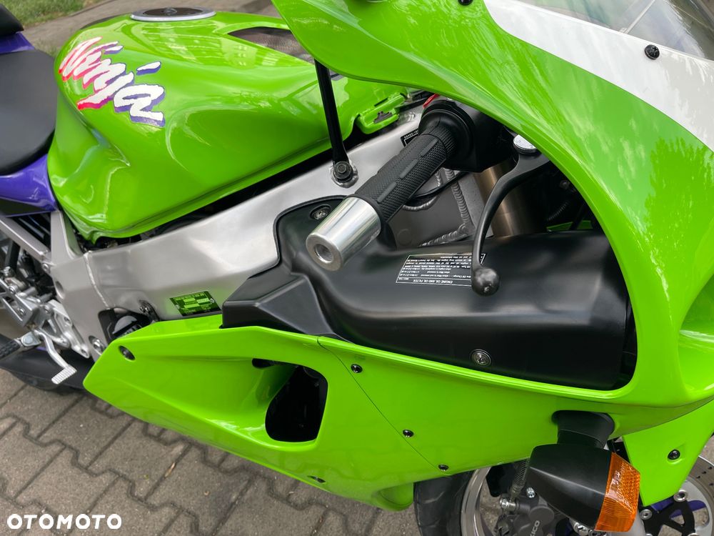 Kawasaki ZX - 7