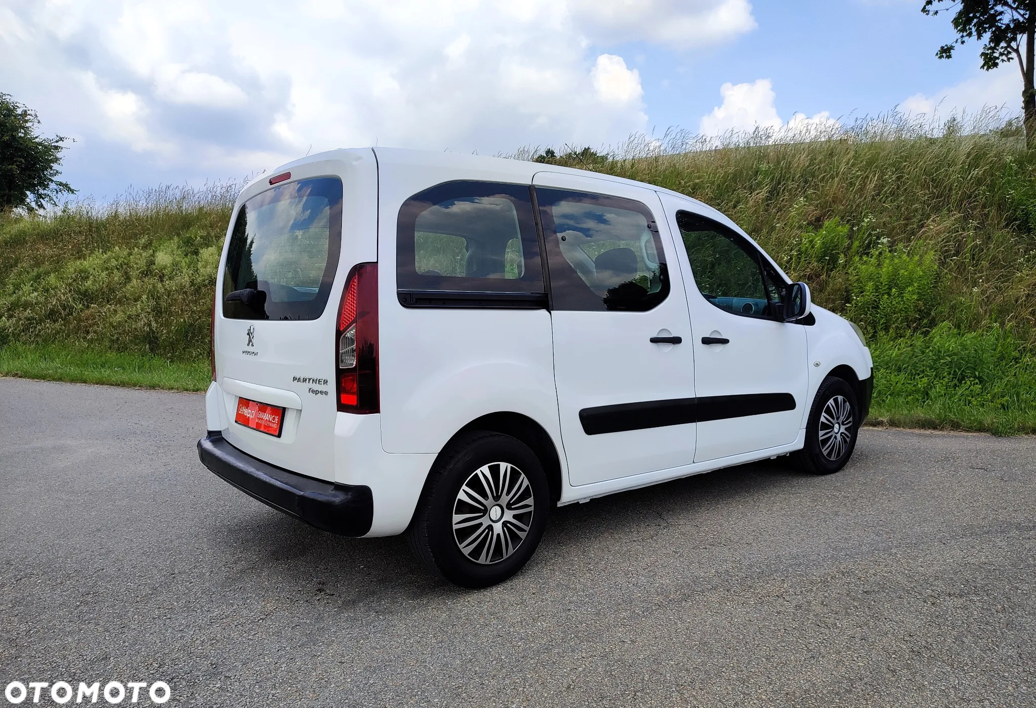 Peugeot Partner Tepee 120 VTi Active - 14