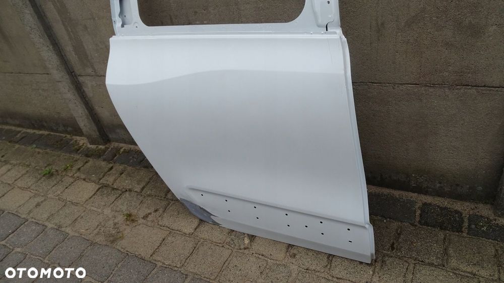 RENAULT TWINGO III - drzwi tylne prawe - 4