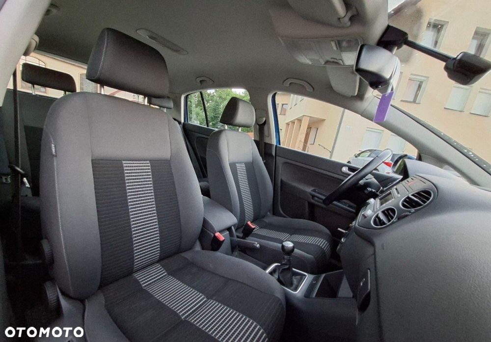 Volkswagen Golf Plus - 16