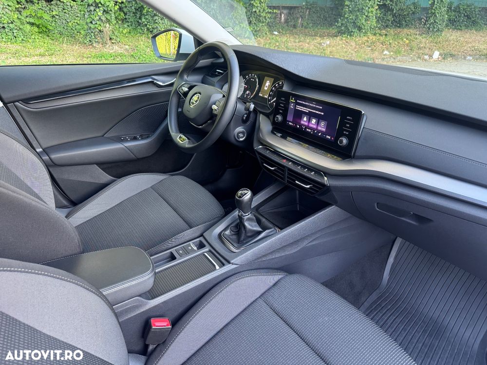 Skoda Octavia 2.0 TDI Ambition - 9