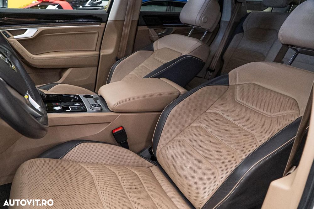 Volkswagen Touareg V6 TDI Elegance - 15