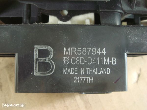 Interruptor Elevador Vidros/ Fecho Portas Mitsubishi Colt Vi (Z3_A, Z2 - 3