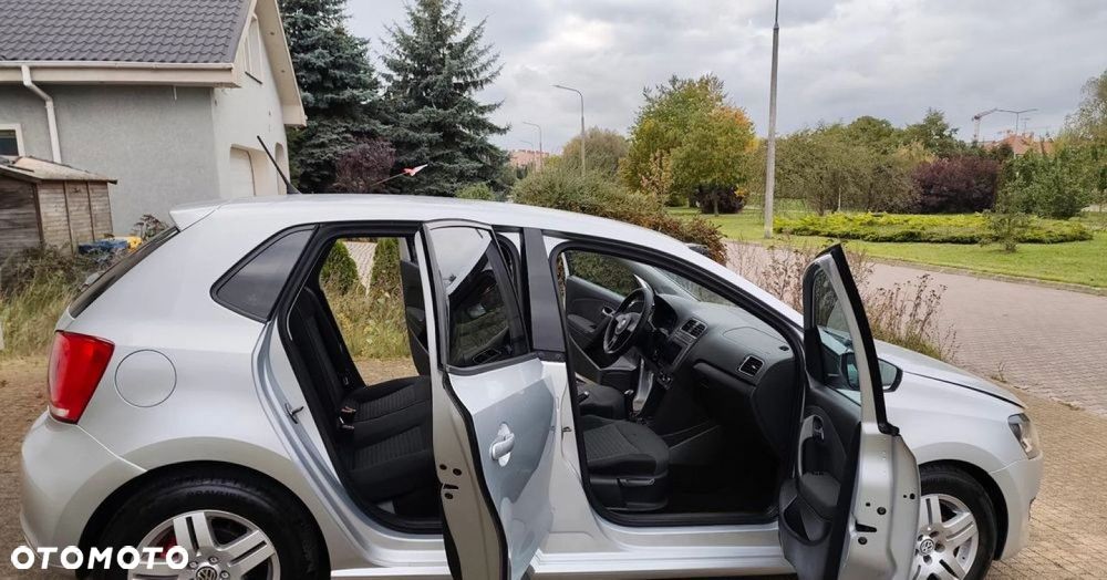 Volkswagen Polo 1.6 TDI Highline - 24