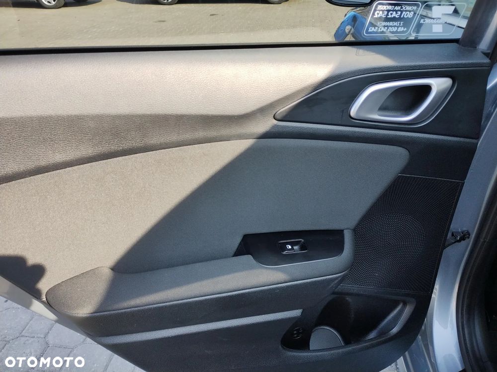 Kia Ceed 1.5 T-GDI M DCT - 27