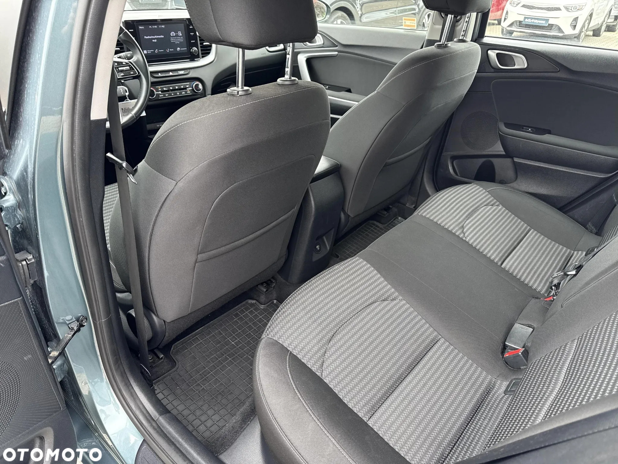 Kia Ceed 1.5 T-GDI M - 24