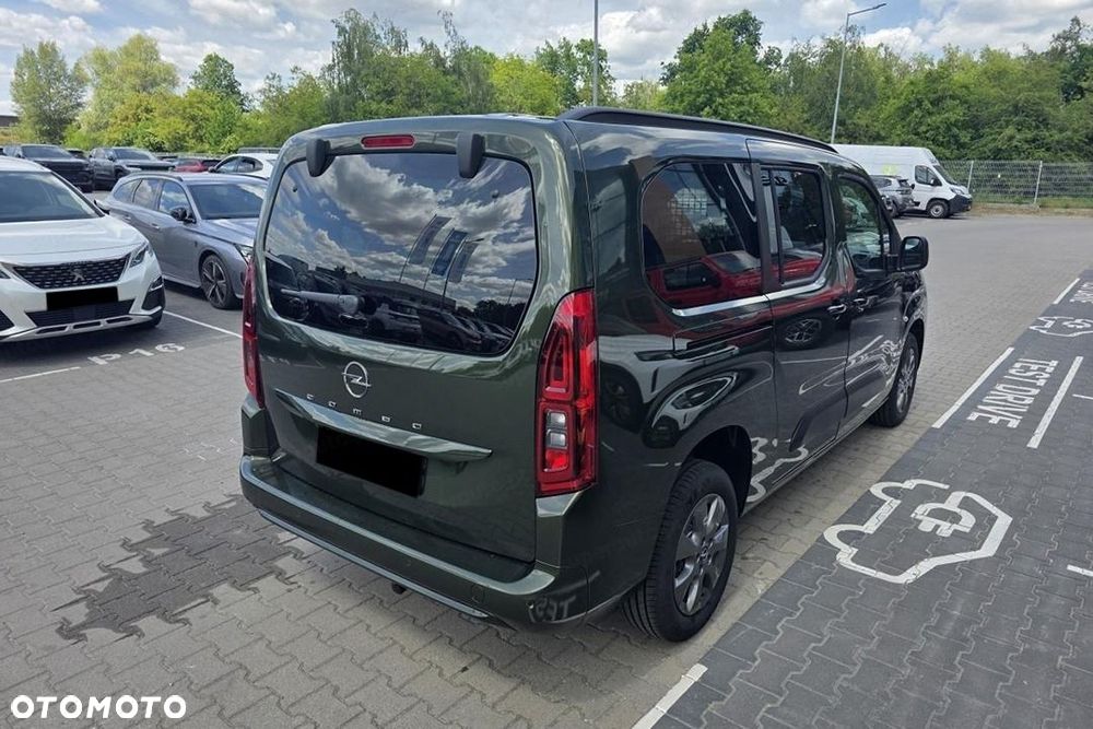 Opel Combo - 8