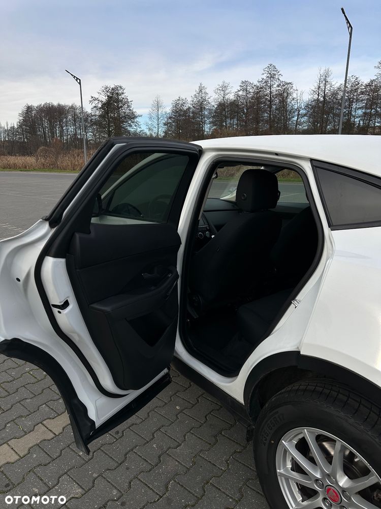 Jaguar E-Pace D150 R-Dynamic - 31