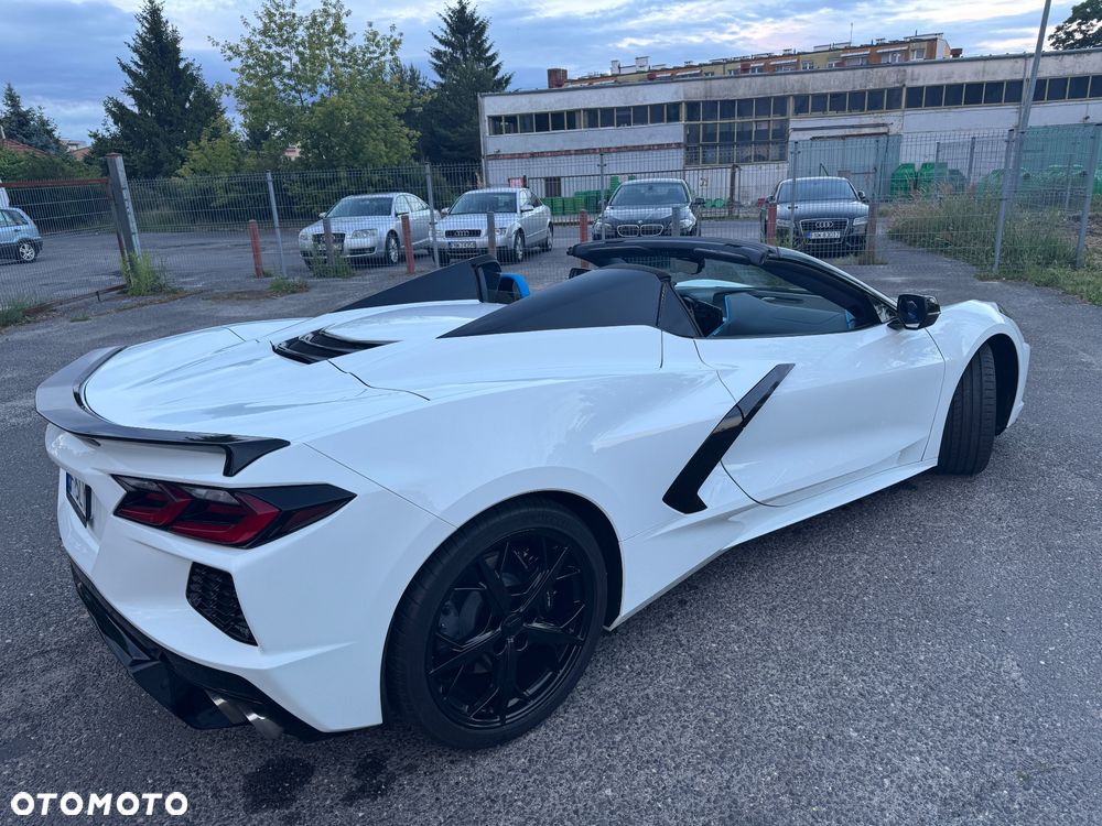 Chevrolet Corvette - 5