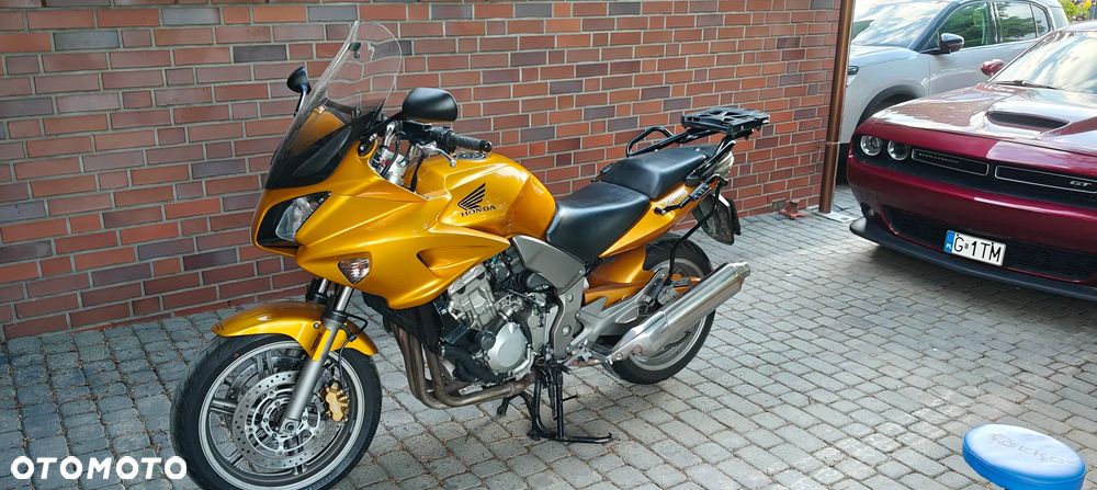 Honda CBF - 1