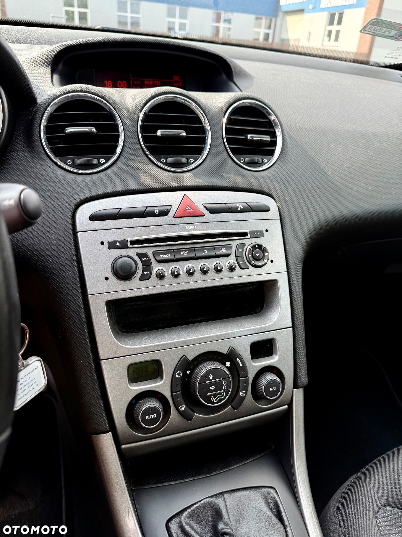 Peugeot 308 - 17