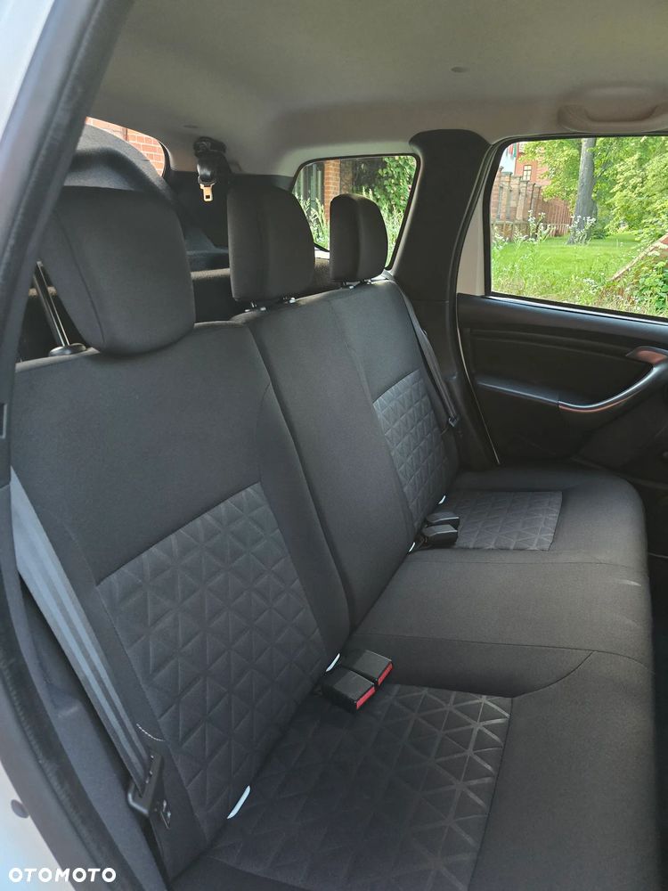 Dacia Duster 1.6 Ambiance Euro5 - 33