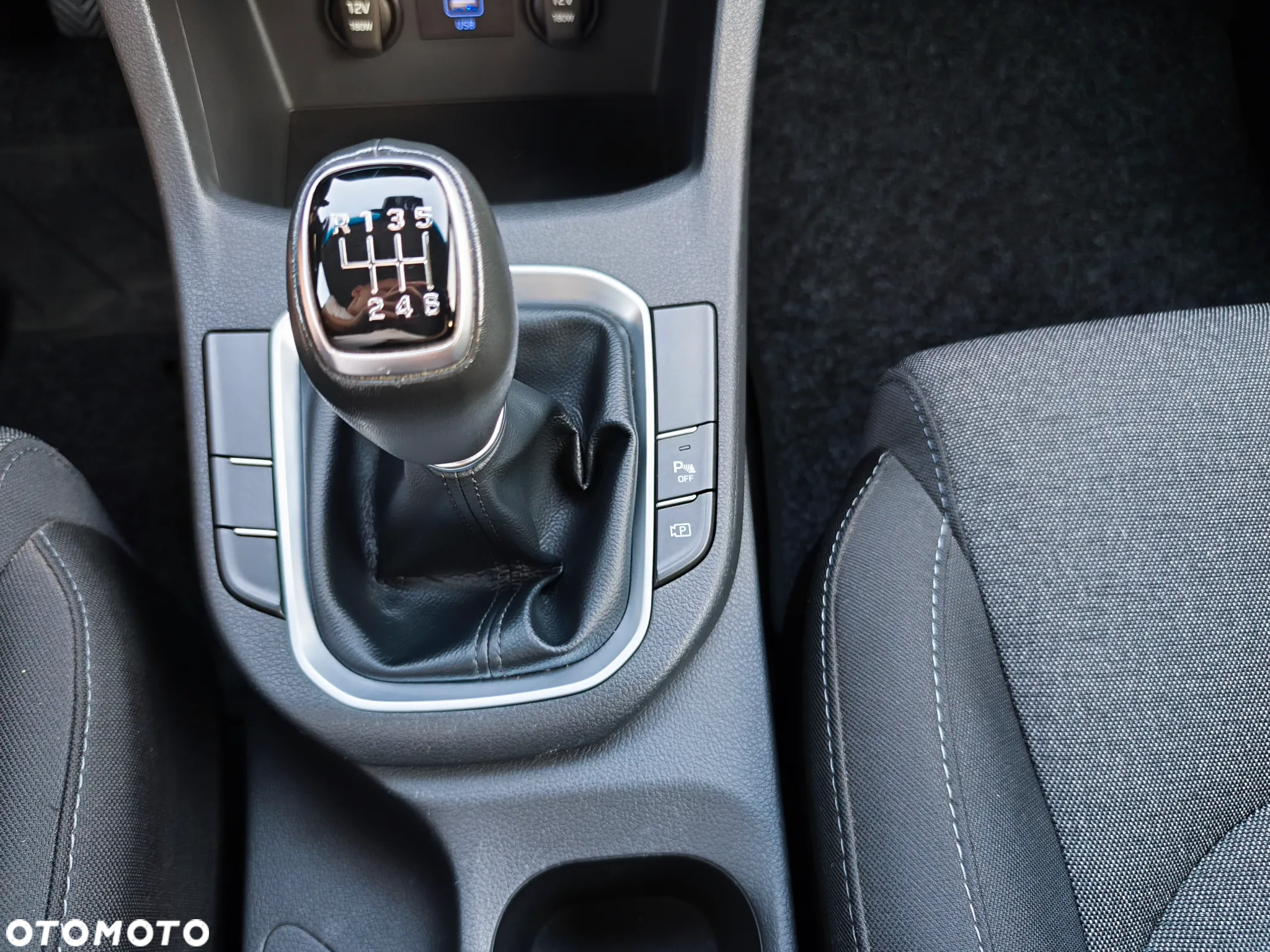 Hyundai i30 1.5 DPI Comfort - 19