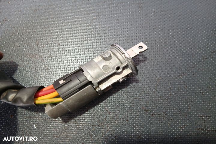 Contact cu cheie Dacia Logan 1 [2004 - 2008] Sedan 1.4 MT (75 hp) - 3