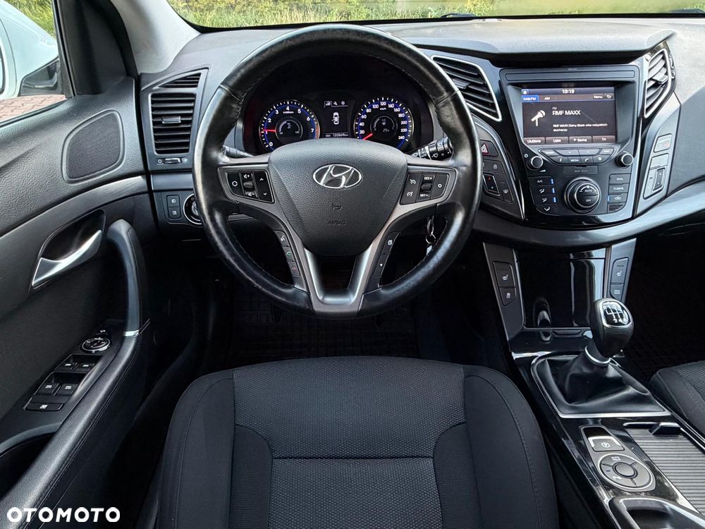 Hyundai i40 Kombi 1.6 Trend - 7