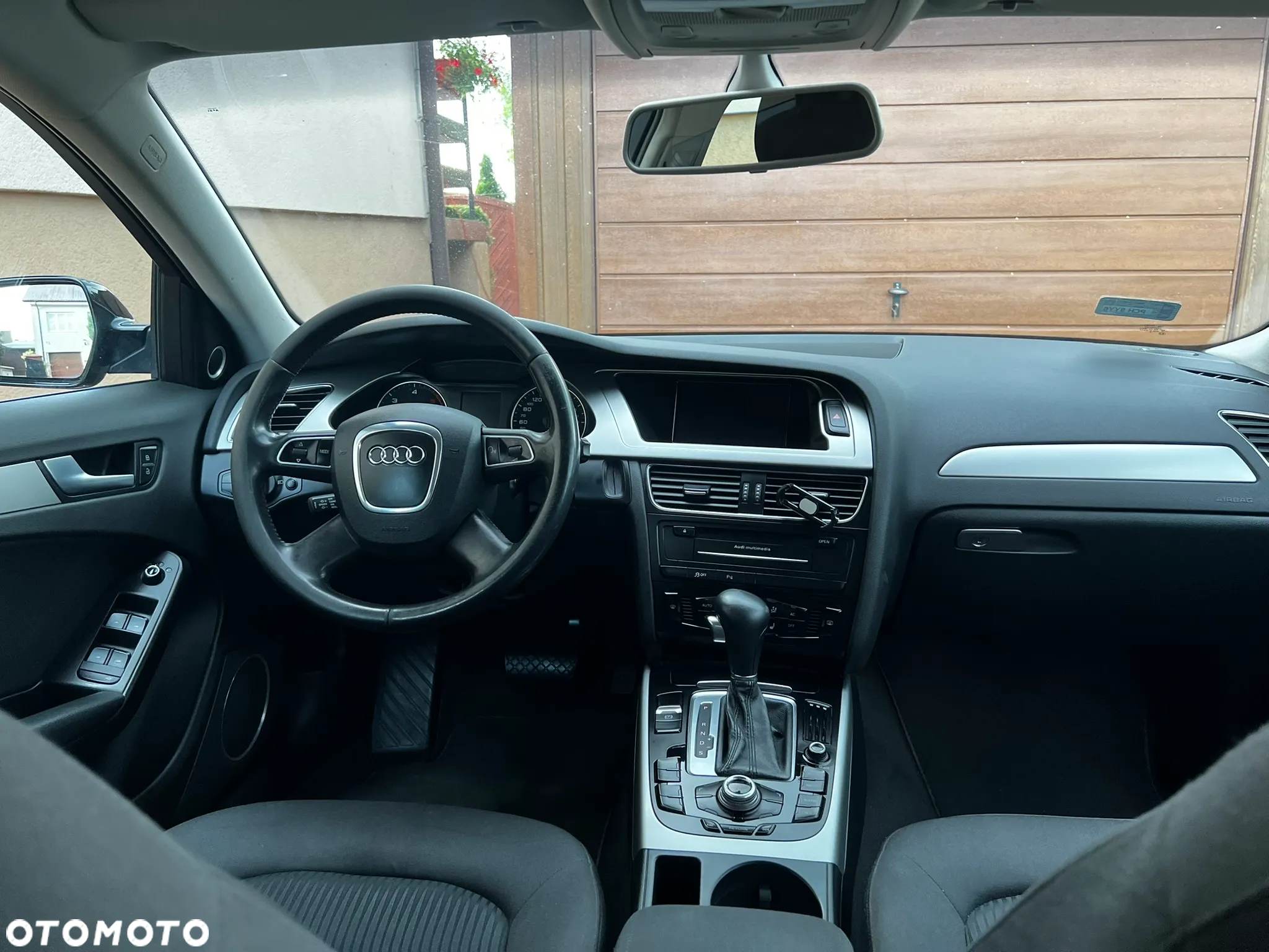 Audi A4 2.0 TDI DPF multitronic Attraction - 13